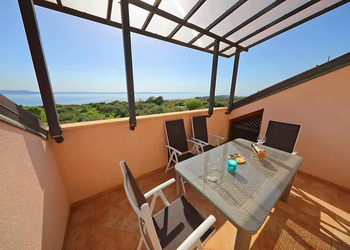 Apartments Villa Marnii