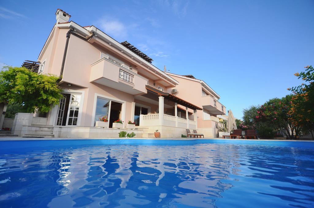 Marnii Apartman Kožino