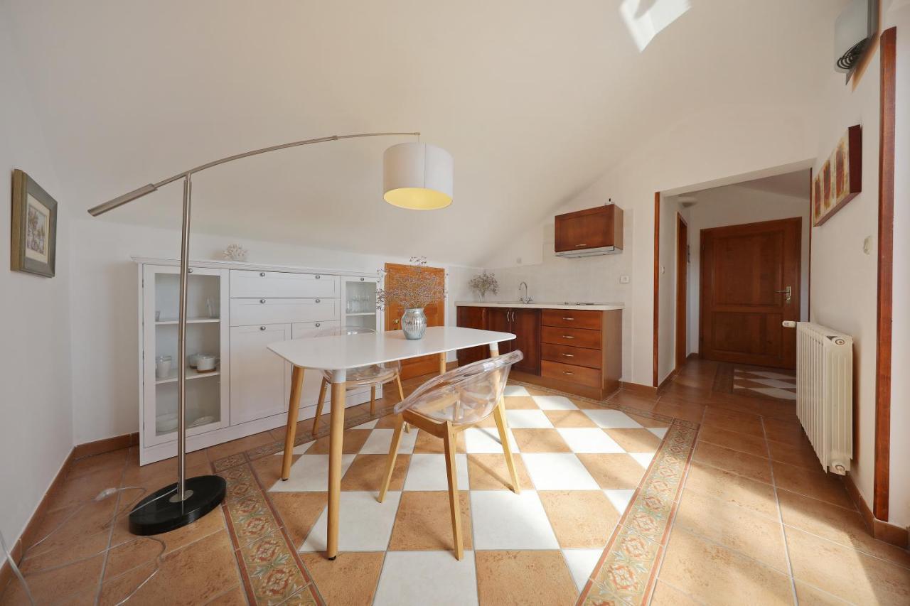 Marnii Apartman Kožino