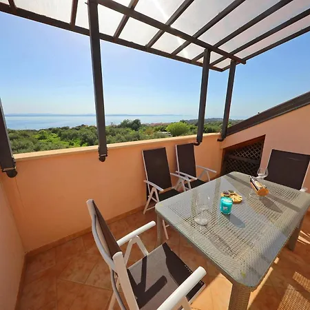 Apartments Villa Marnii Kozino Exterior photo