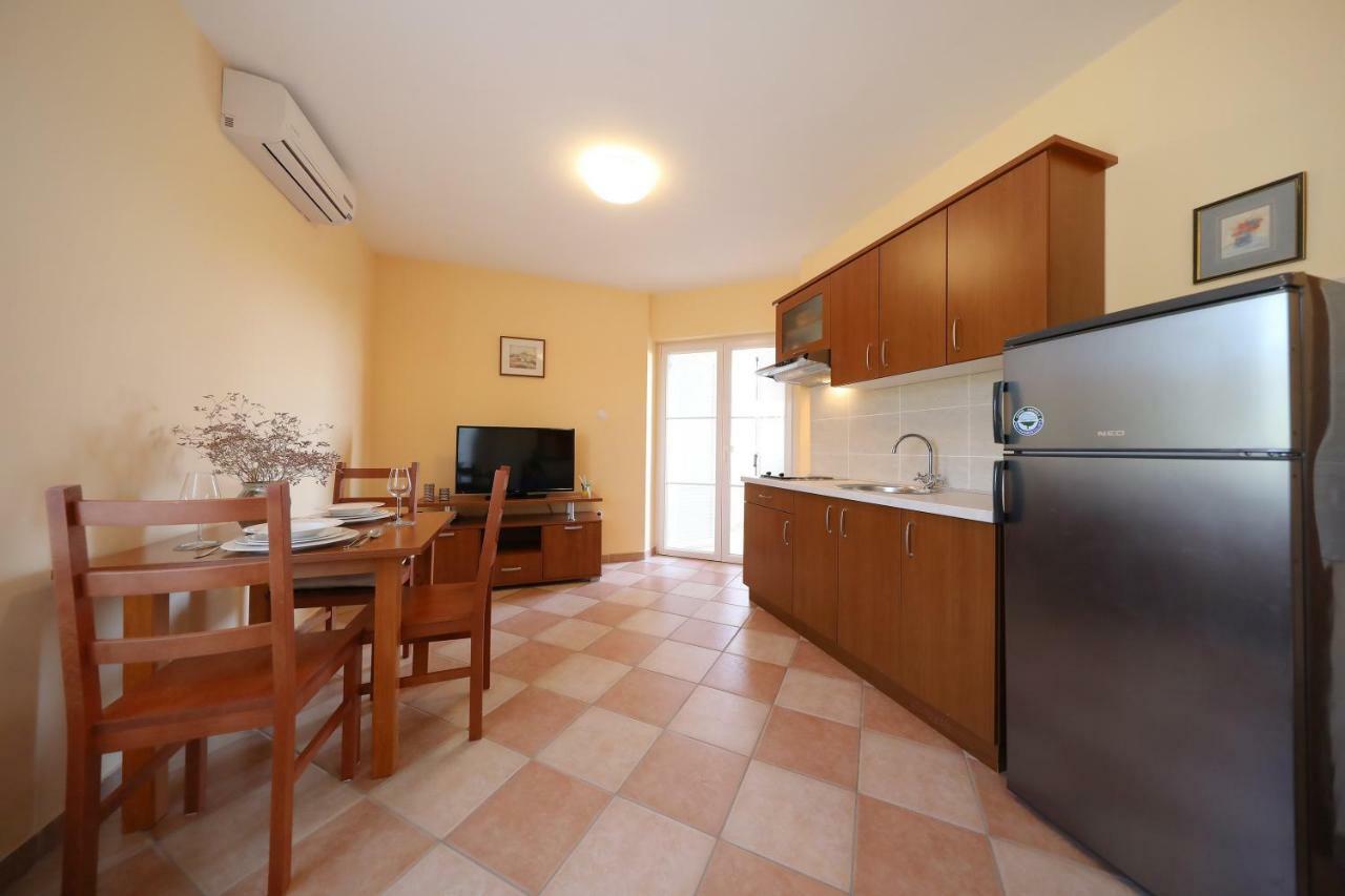 Apartment Marnii *